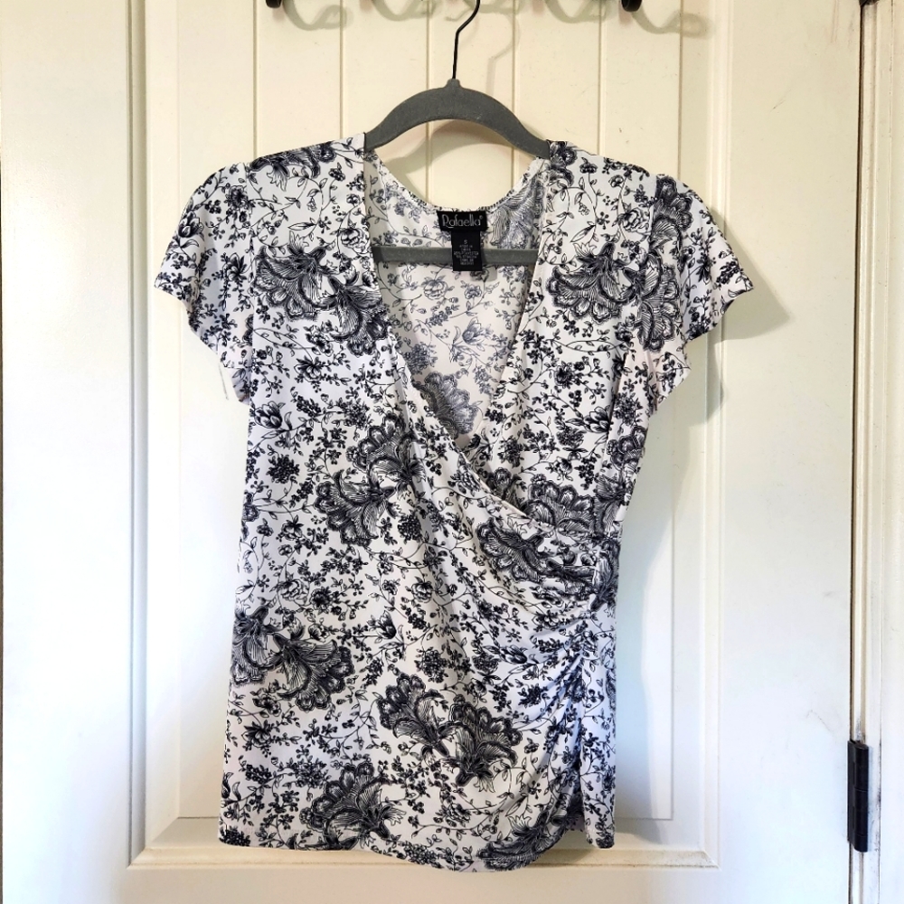 Wrap Blouse black & white floral